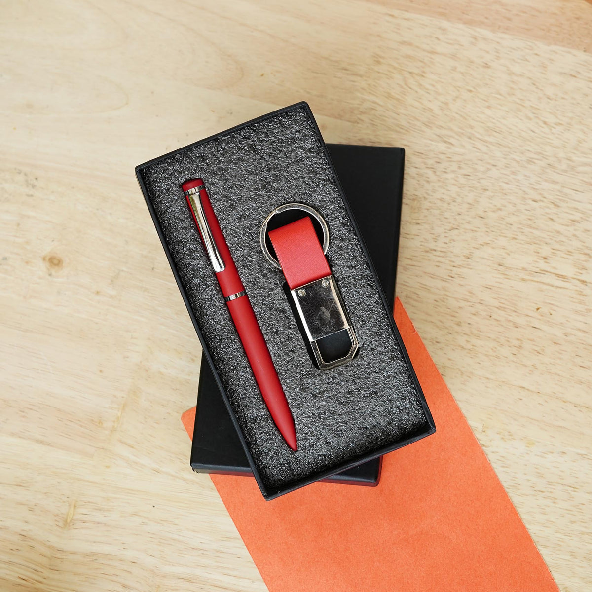 Corporate Gift Set / Keychain, Pen - Orbiz Creativez