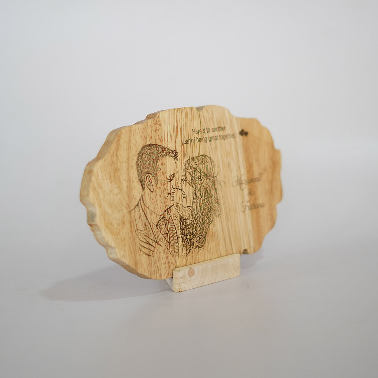 Engraved Couple Wooden Photo Frame for Wedding