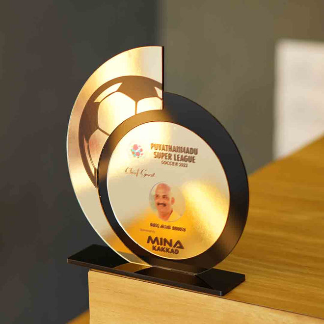 Customized Mementos for Chief Guest – Orbiz Creativez