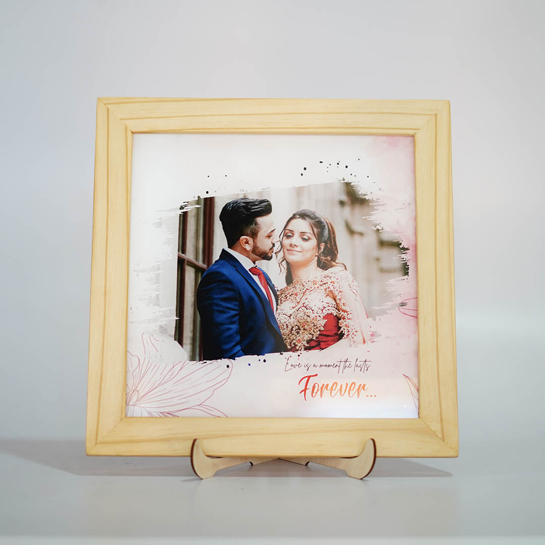 couple photo frame