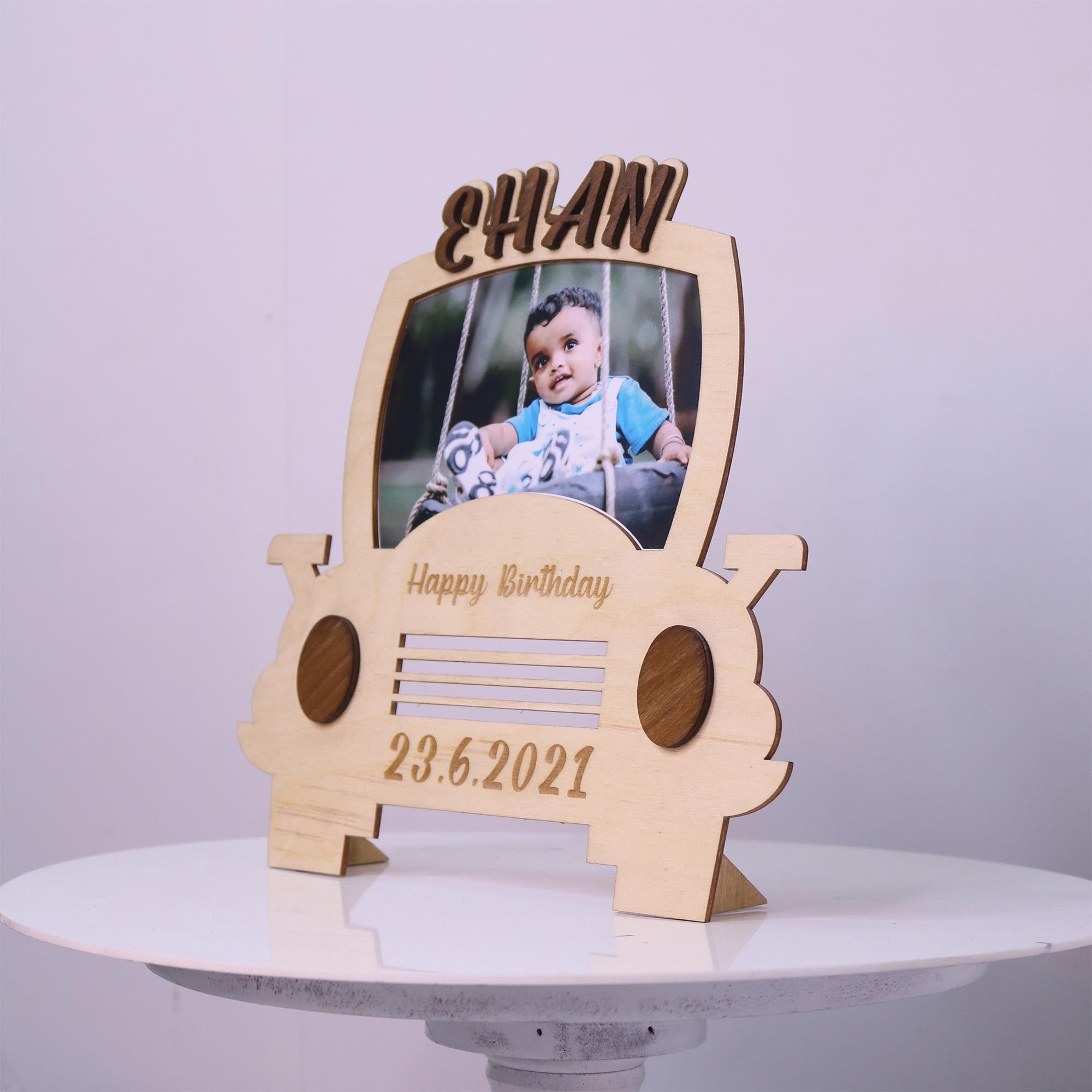 Personalized PhotoFrame - Orbiz Creativez